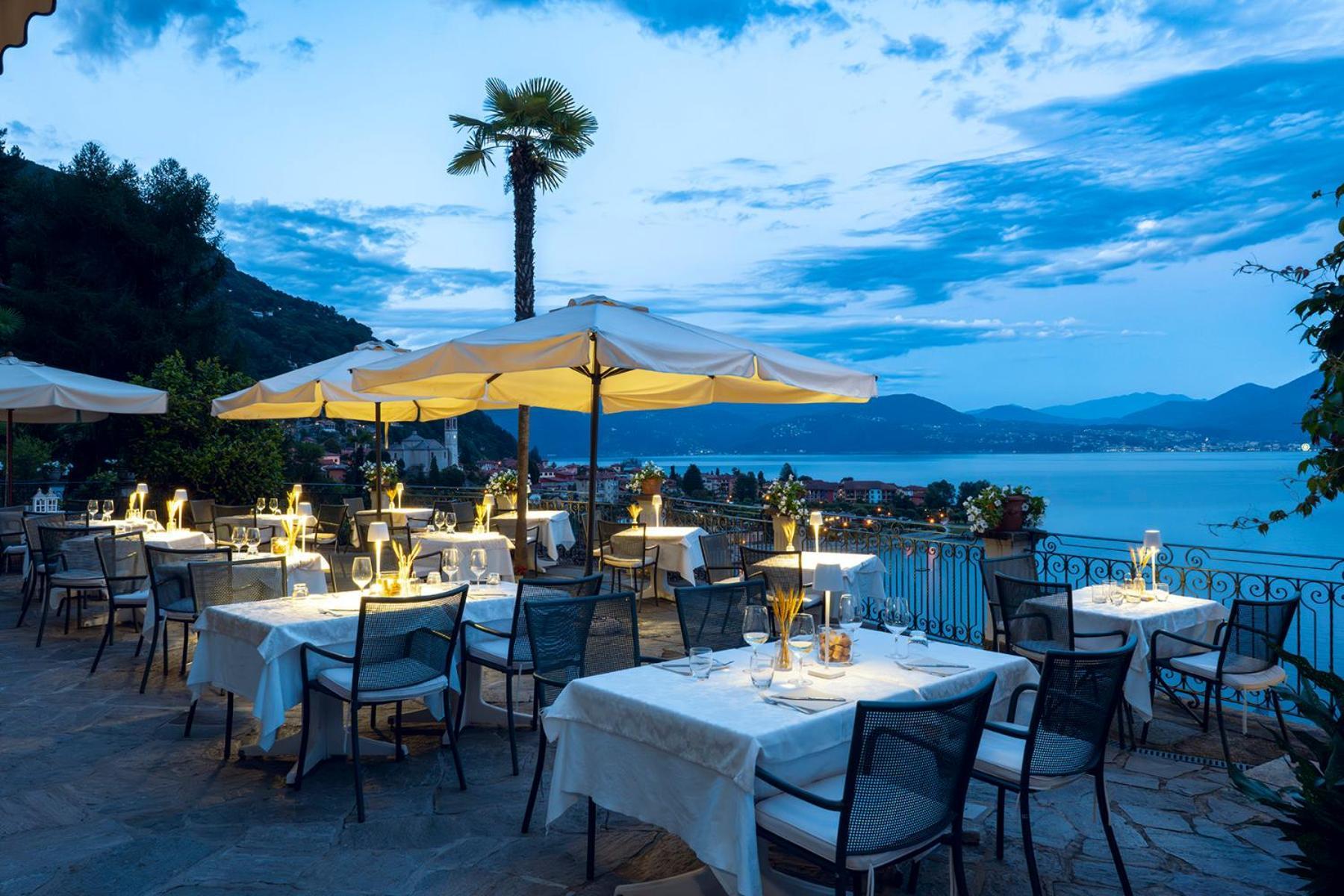 Hotel La Rondinella Cannero Riviera Exterior photo